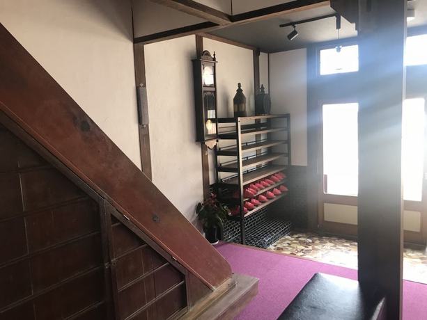 Imagen de los interiores del Hotel Guest House LAMP Iki - Hostel. Foto 20