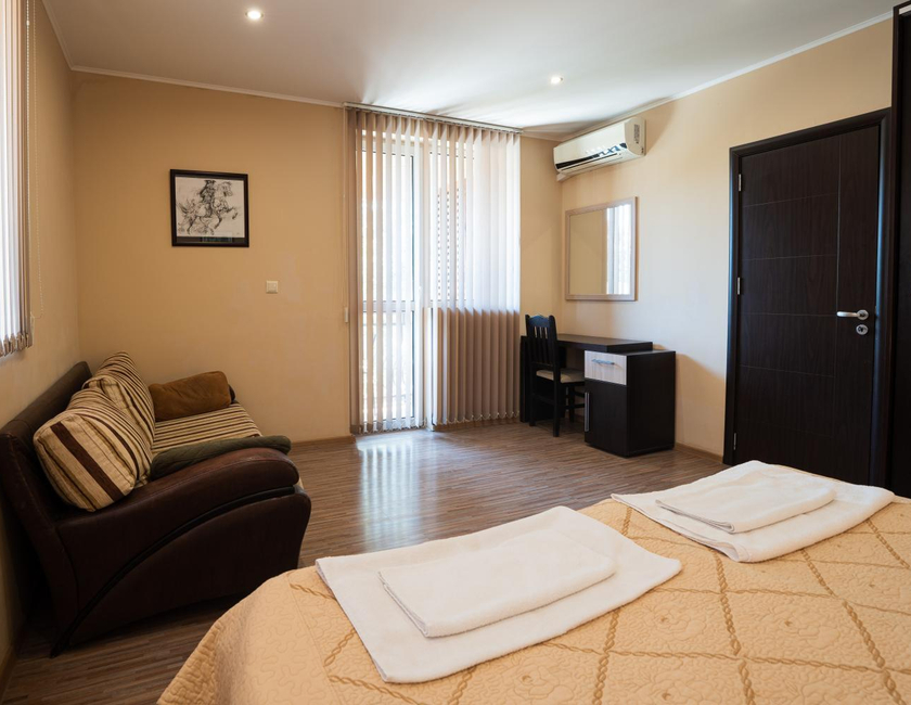 Imagen general del Hotel Guest House La Casa. Foto 3