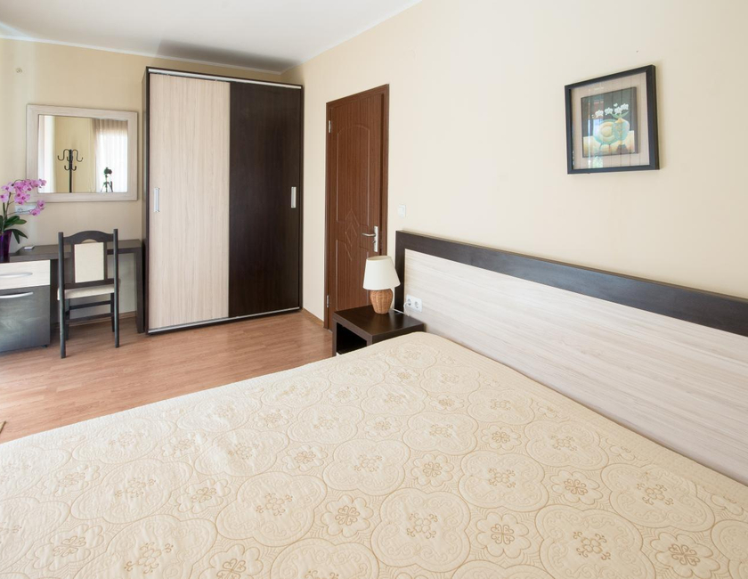 Imagen general del Hotel Guest House La Casa. Foto 13