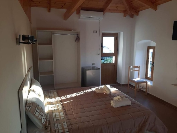 Imagen de la habitación del Hotel Guest House Luiza. Foto 3