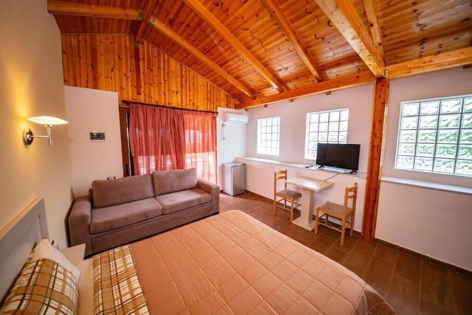 Imagen de la habitación del Hotel Guest House Luiza. Foto 11