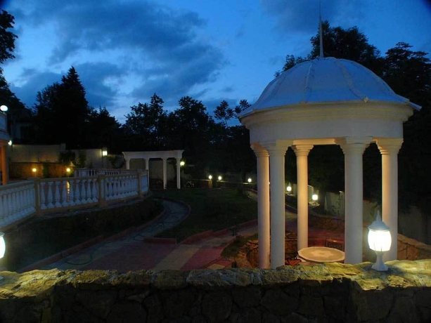 Imagen general del Hotel Guest House Lux. Foto 7