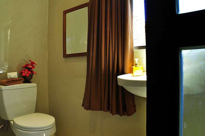 Imagen de la habitación del Hotel Guest House Matahari. Foto 7