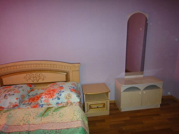 Imagen de la habitación del Hotel Guest House MishLen. Foto 20
