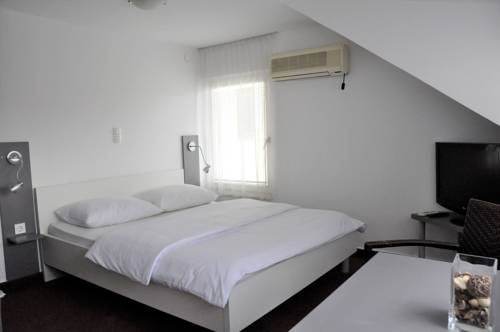 Imagen de la habitación del Hotel Guest House Mlada Lipa. Foto 6