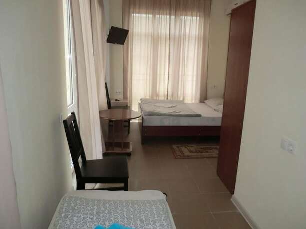Imagen general del Hotel Guest House Olimpic Park. Foto 2