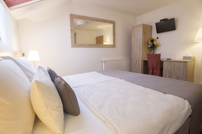 Imagen de la habitación del Hotel Guest House Oreskovic. Foto 13