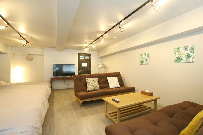 Imagen general del Hotel Guest House Osaka Tsukamoto. Foto 11