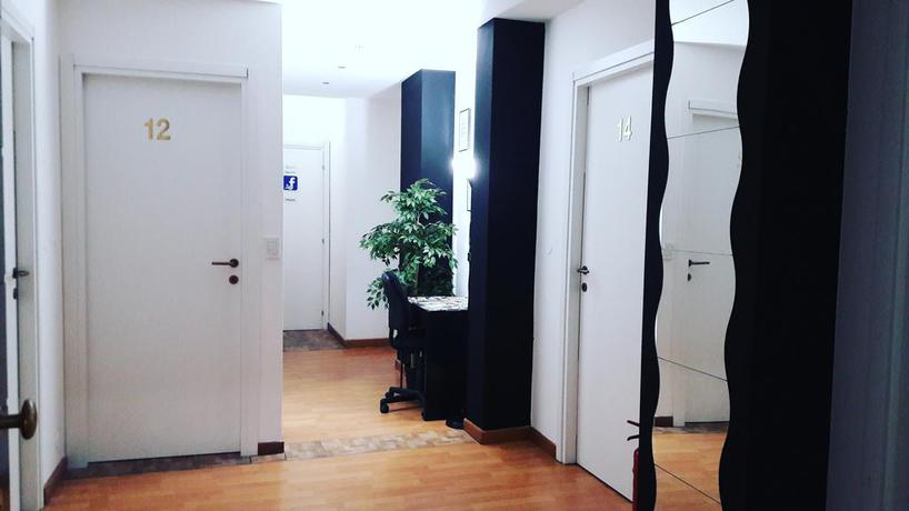 Imagen de los interiores del Hotel Guest House Pirelli. Foto 7