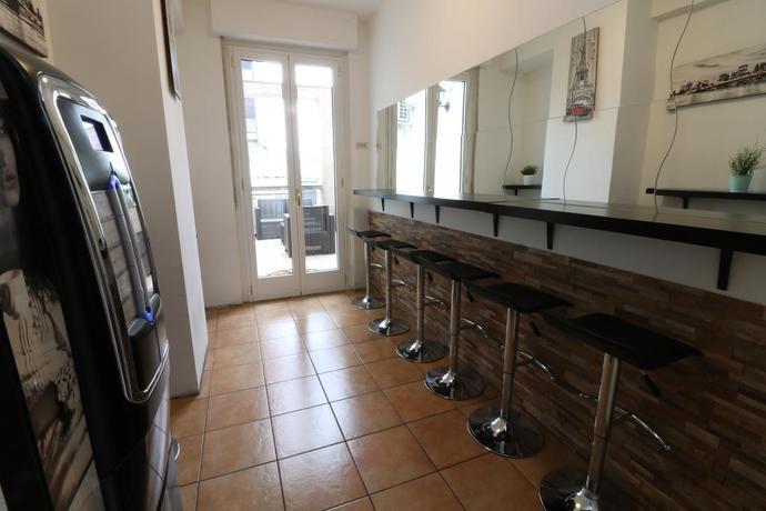 Imagen de los interiores del Hotel Guest House Pirelli. Foto 11