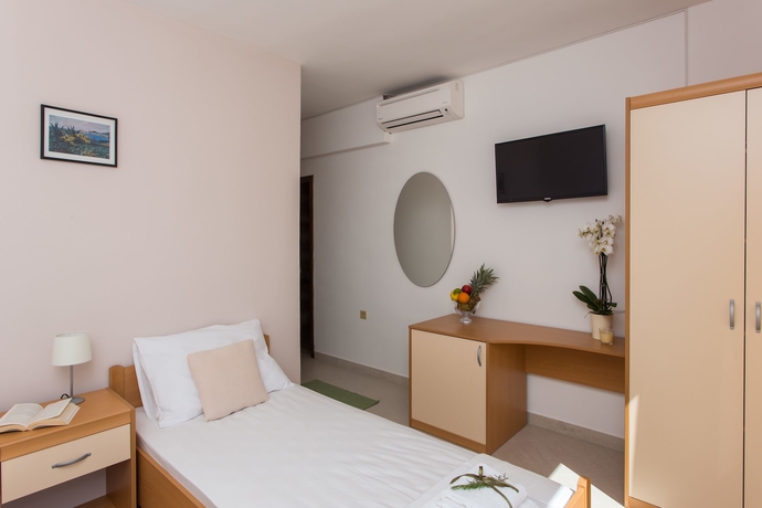 Imagen de la habitación del Hotel Guest House Rosa Bianca. Foto 5