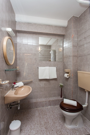 Imagen de la habitación del Hotel Guest House Rosa Bianca. Foto 16