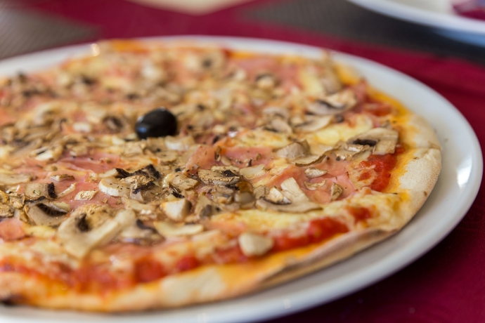 Imagen del bar/restaurante del Hotel Guest House Rosa Bianca. Foto 3