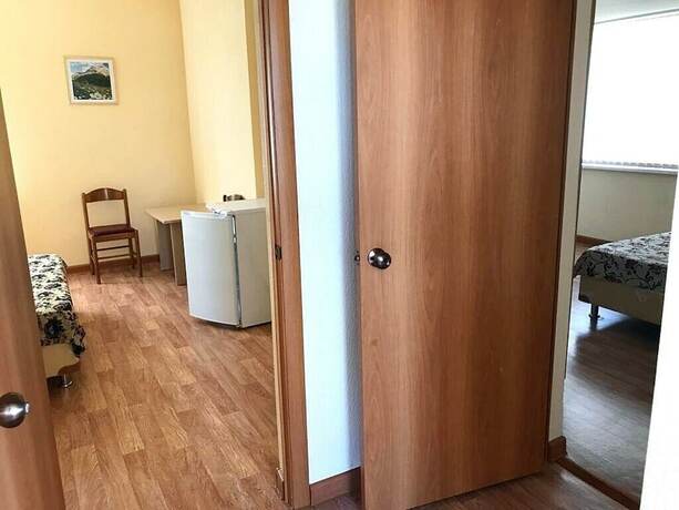 Imagen general del Hotel Guest House Semeyniy. Foto 9