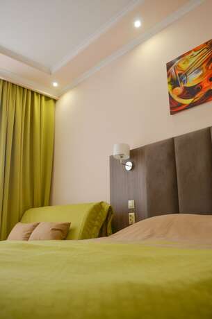 Imagen general del Hotel Guest House VERSAL. Foto 5