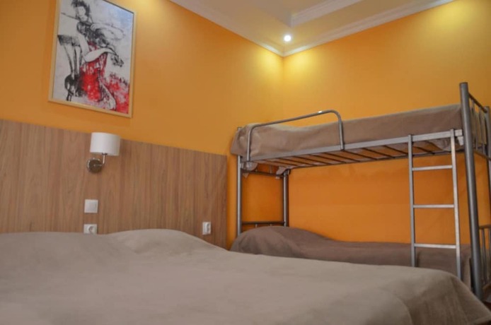 Imagen general del Hotel Guest House VERSAL. Foto 6