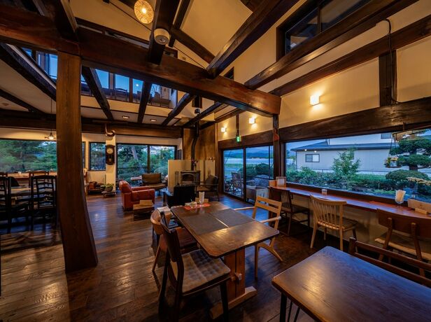 Imagen del bar/restaurante del Hotel Guest House and Cafe Soy. Foto 21