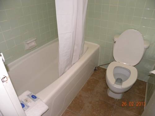 Imagen de la habitación del Hotel Guest Inn, Rogers. Foto 6