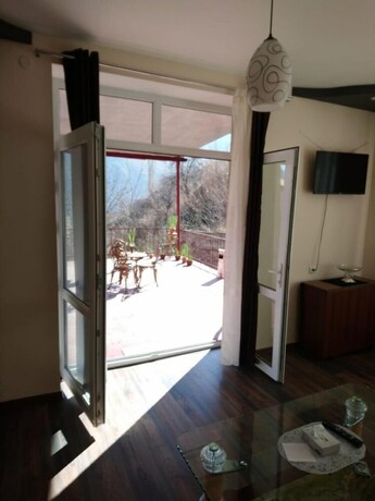 Imagen general del Hotel Guest house in Alaverdi. Foto 18