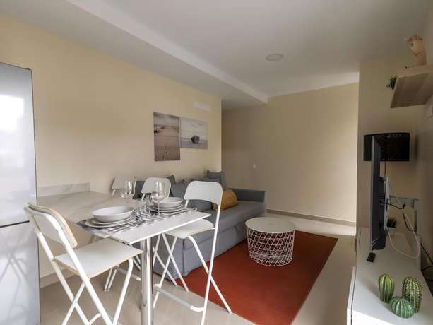 Imagen de la habitación del Hotel GuestReady - Nuevos Livian Suites Las Palmas. Foto 9