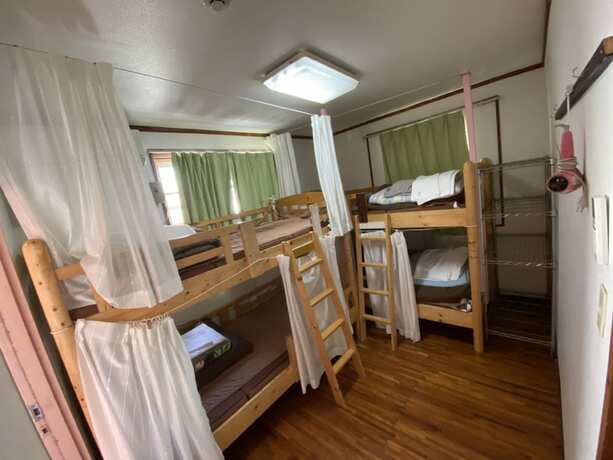 Imagen de la habitación del Hotel Guesthouse Base Okinawa -hostel-. Foto 22