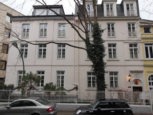 Imagen general del Hotel Guesthouse Dirazi. Foto 4