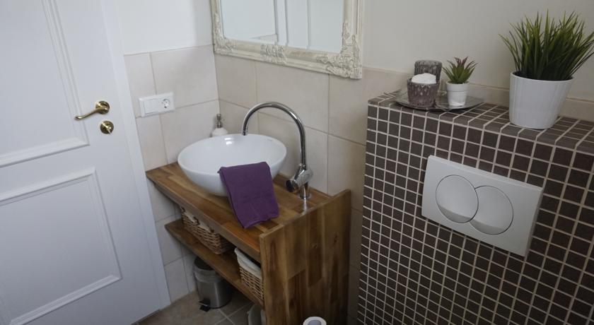 Imagen de los interiores del Hotel Guesthouse Dyngja. Foto 6