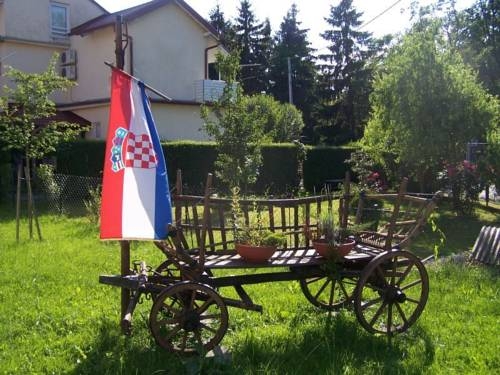 Imagen general del Hotel Guesthouse Ivac Inn Zagreb Airport. Foto 3