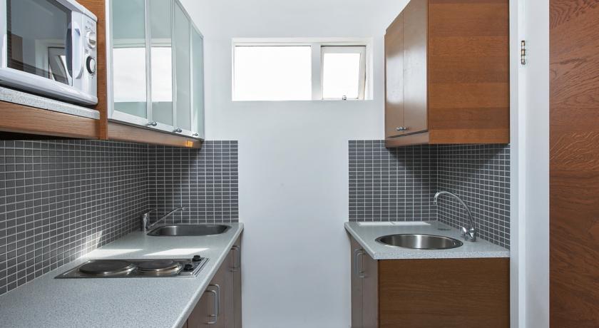 Imagen de los interiores del Hotel Guesthouse Keflavik By Reykjavik Keflavik Airport. Foto 5