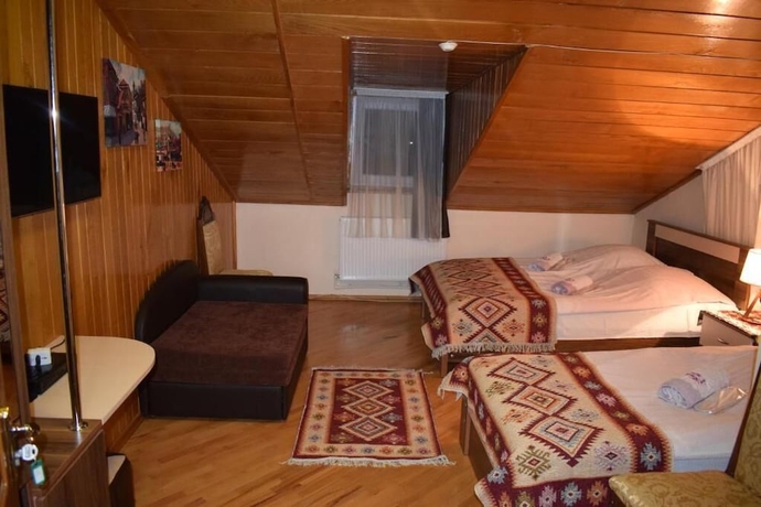Imagen de la habitación del Hotel Guesthouse Lago and Wine Cellar. Foto 4