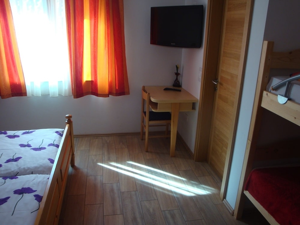 Imagen de la habitación del Hotel Guesthouse Mesec Zaplana. Foto 2