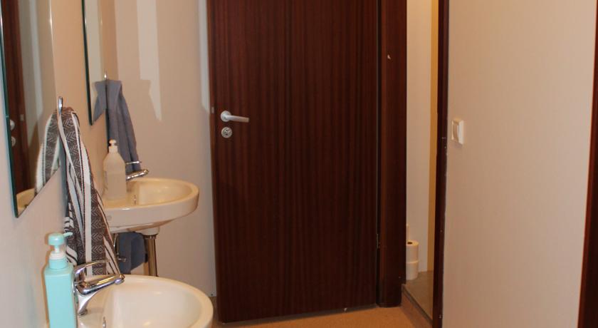 Imagen de los interiores del Hotel Guesthouse Pávi. Foto 7