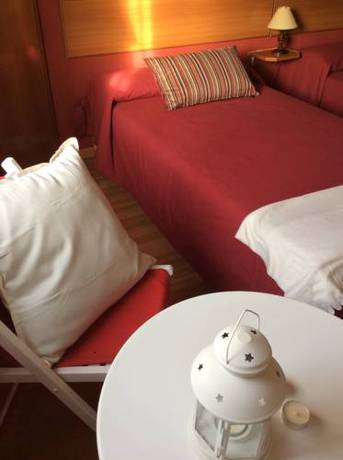 Imagen de la habitación del Hotel Guesthouse Rsa. Foto 11