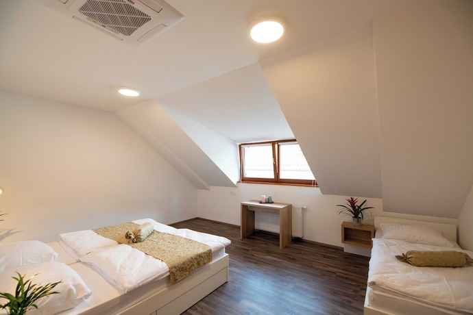 Imagen de la habitación del Hotel Guesthouse Stari Mayr. Foto 8