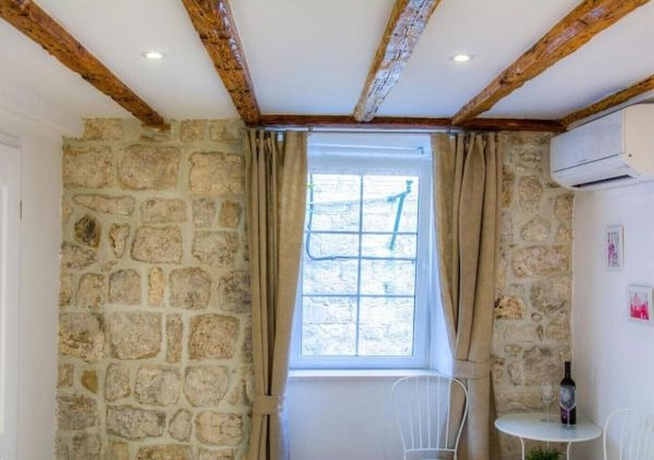 Imagen de la habitación del Hotel Guesthouse Two Friends Dubrovnik Palace. Foto 11