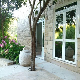 Imagen general del Hotel Guesthouse Zeko Rozat. Foto 12