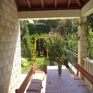 Imagen general del Hotel Guesthouse Zeko Rozat. Foto 16