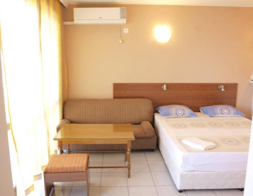 Imagen general del Hotel Guestrooms Maria Antoaneta. Foto 3