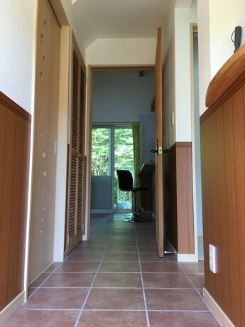 Imagen general del Hotel Guests and Dogs House Hale Ilio. Foto 6