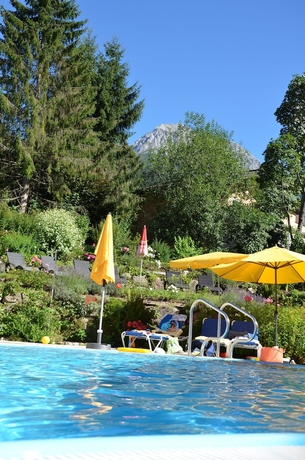 Imagen de la piscina del Hotel Guggenberger. Foto 19