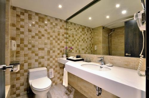 Imagen de la habitación del Hotel Guide Kaoshiung Liuhe. Foto 8