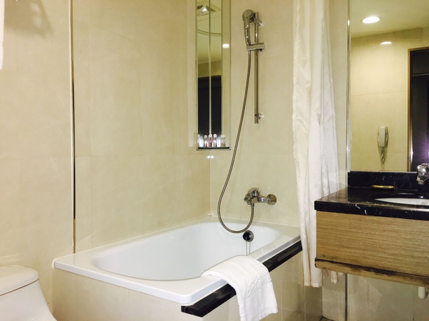 Imagen de la habitación del Hotel Guide Taipei Chongqing. Foto 10