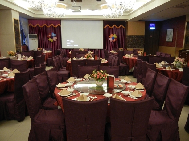 Imagen del bar/restaurante del Hotel Guide Taipei Chongqing. Foto 4