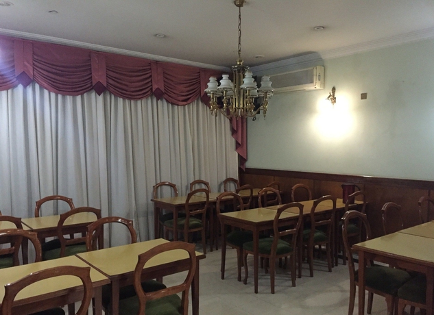 Imagen del bar/restaurante del Hotel Guido Palace. Foto 5