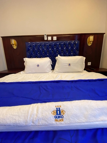 Imagen de la habitación del Hotel Guiko Palace H&ocirc;tel. Foto 6