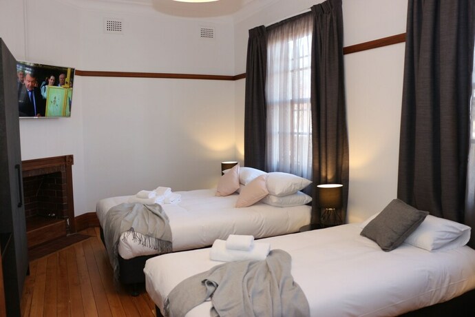 Imagen de la habitación del Hotel Guildford. Foto 16