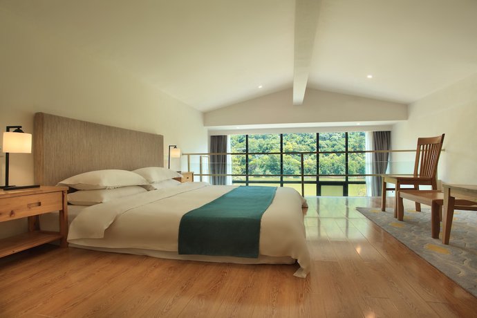 Imagen de la habitación del Hotel Guilin Heshe. Foto 7