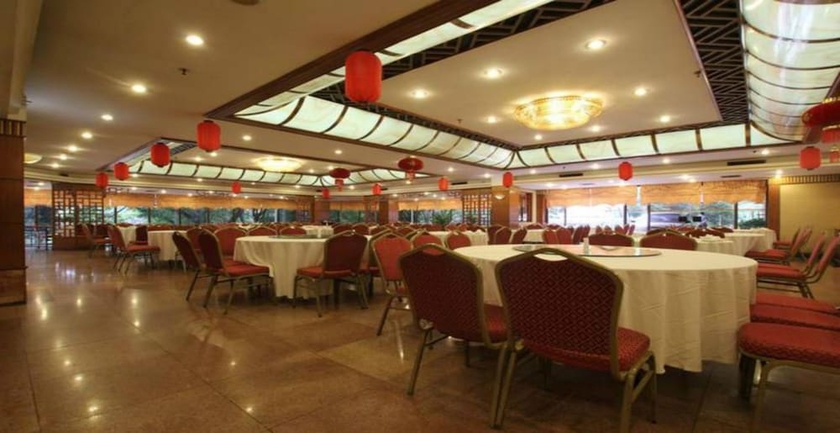 Imagen del bar/restaurante del Hotel Guilin Osmanthus. Foto 3