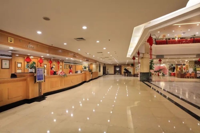 Imagen de los interiores del Hotel Guilin Park. Foto 19