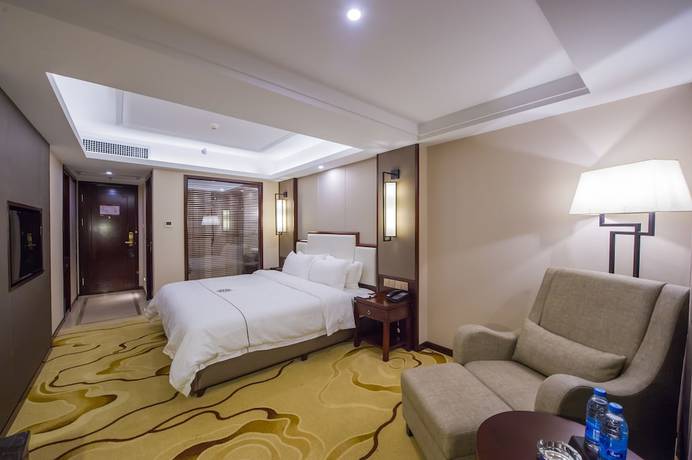 Imagen de la habitación del Hotel Guilin Tailian. Foto 9